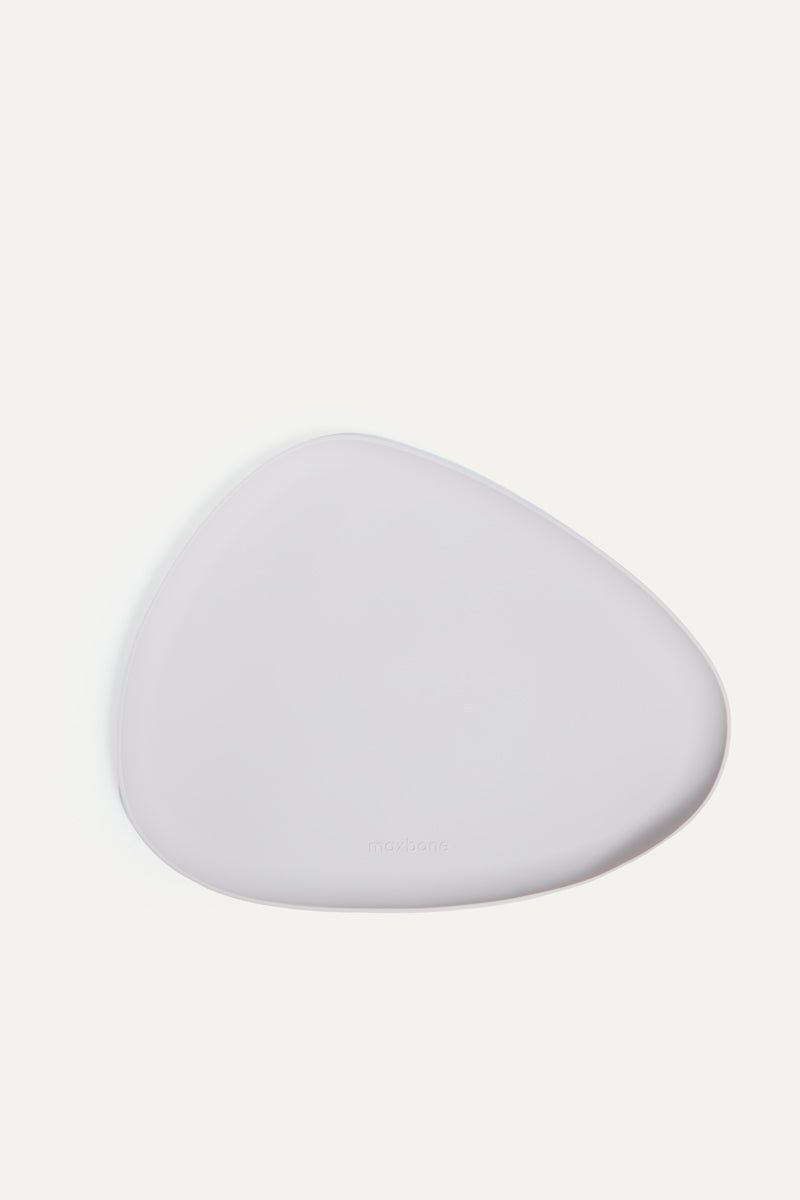 color: gray