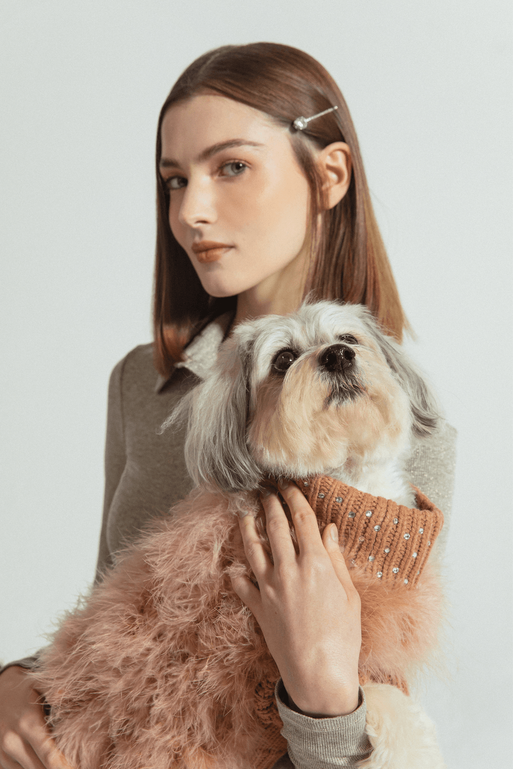 color: peach dune
