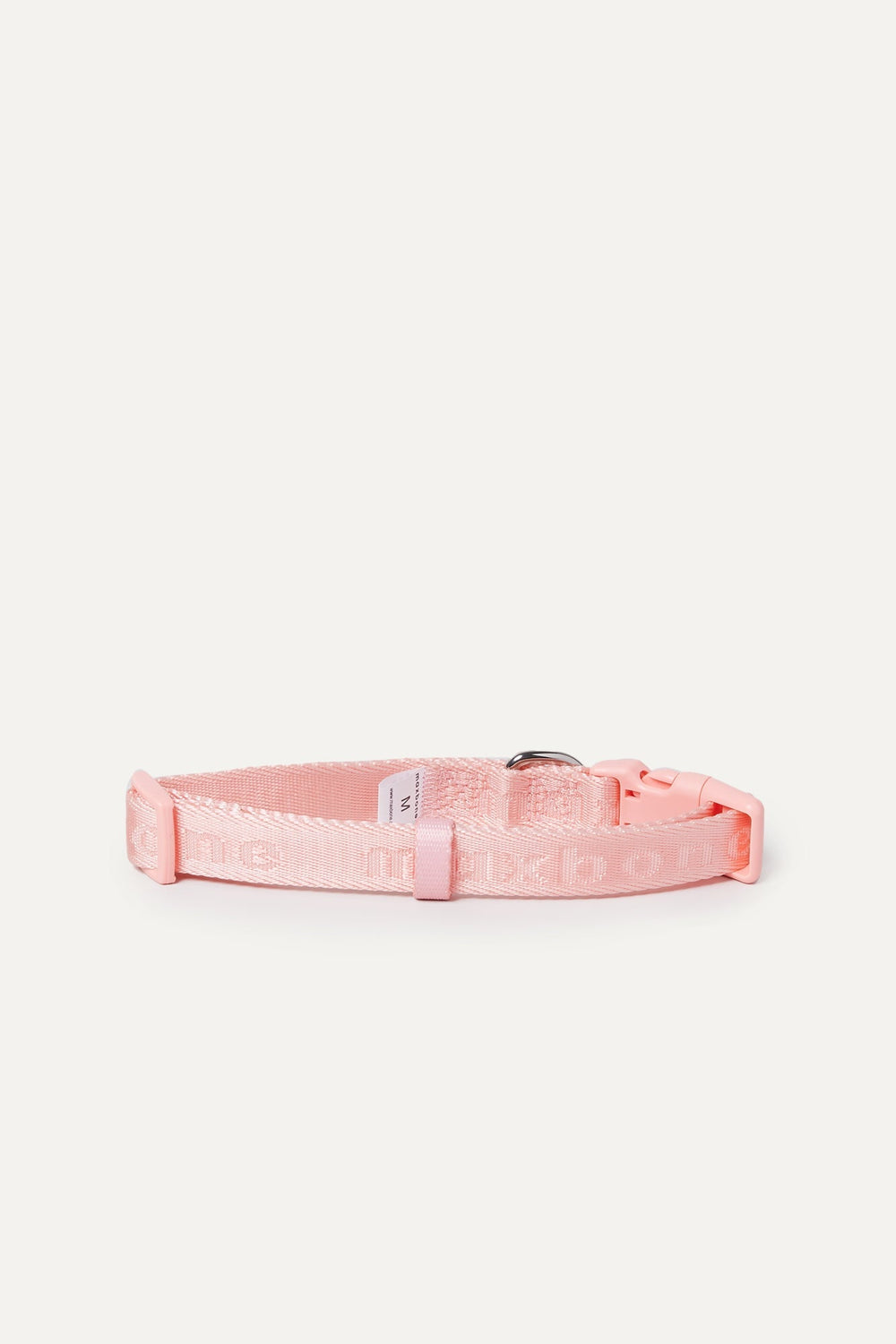 Color: peach 